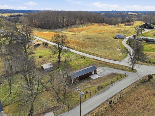 5434 Pine Ridge Road, Winchester, KY 40391