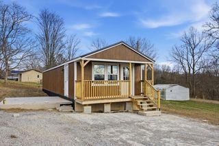 5434 Pine Ridge Road, Winchester, KY 40391