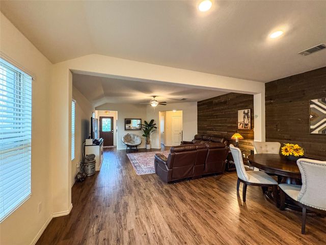 307 Andesite TRL, Buda, TX 78610