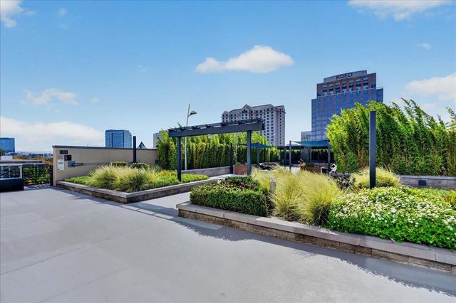 88 E San Fernando Street 307, San Jose, CA 95113