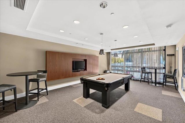 88 E San Fernando Street 307, San Jose, CA 95113