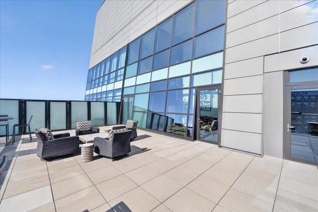 88 E San Fernando Street 307, San Jose, CA 95113