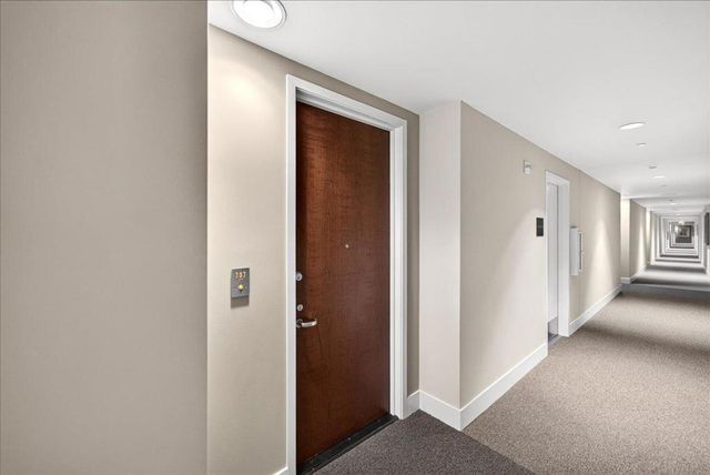 88 E San Fernando Street 307, San Jose, CA 95113