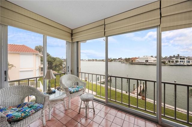 3070 Gulf Shore BLVD N A201, Naples, FL 34103