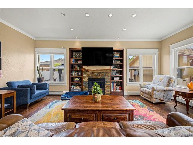 327 Welch Ave, Berthoud, CO 80513