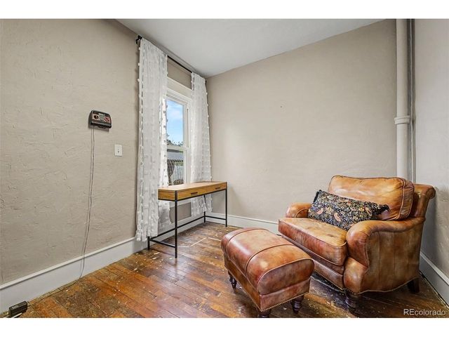 327 Welch Ave, Berthoud, CO 80513