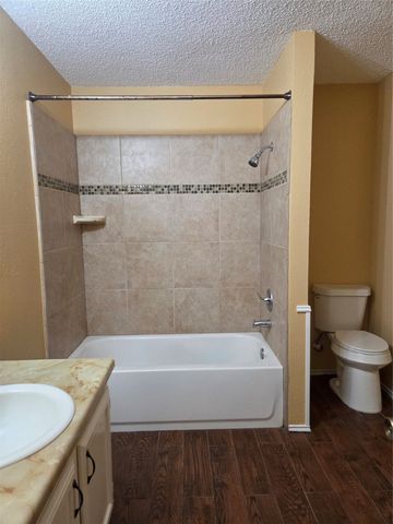 6101 Cool Springs Drive, Arlington, TX 76001