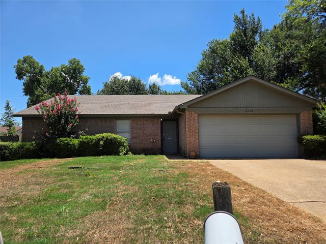 6101 Cool Springs Drive, Arlington, TX 76001