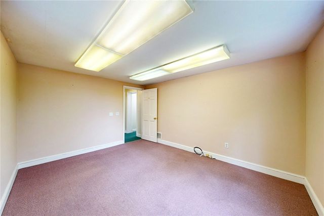 873 Warwick Avenue, Warwick, RI 02888
