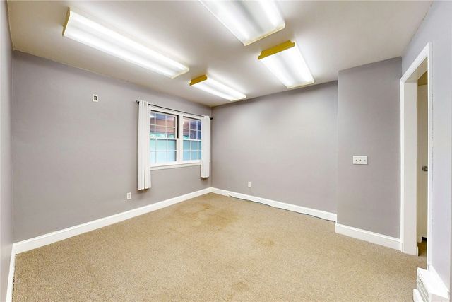 873 Warwick Avenue, Warwick, RI 02888