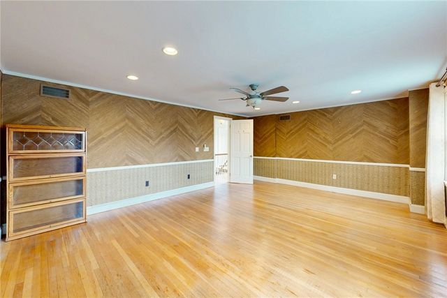 873 Warwick Avenue, Warwick, RI 02888