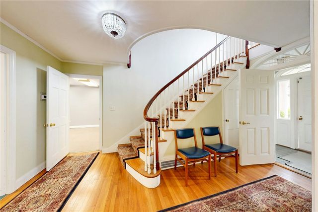 873 Warwick Avenue, Warwick, RI 02888