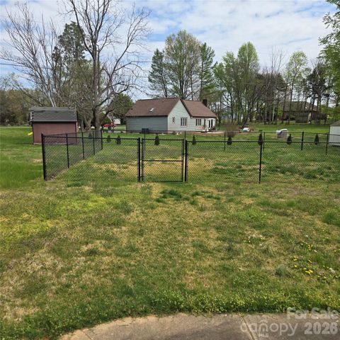 109 Bonnie Lane, Statesville, NC 28625