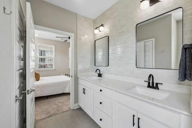 1901 Shadow Green Dr Unit 204, Franklin, TN 37064