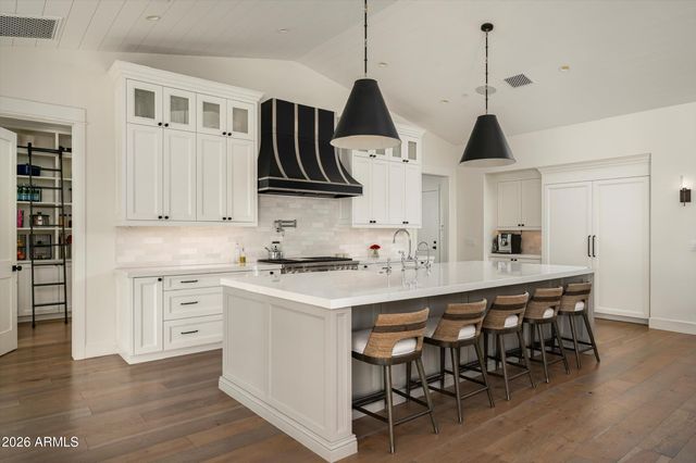 5903 E LAFAYETTE Boulevard, Phoenix, AZ 85018