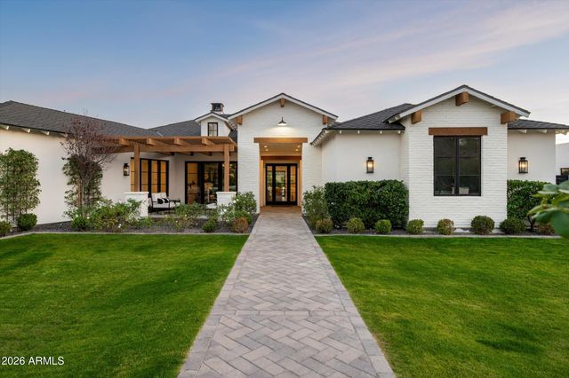 5903 E LAFAYETTE Boulevard, Phoenix, AZ 85018