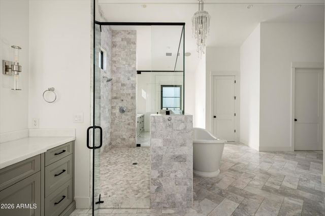 5903 E LAFAYETTE Boulevard, Phoenix, AZ 85018