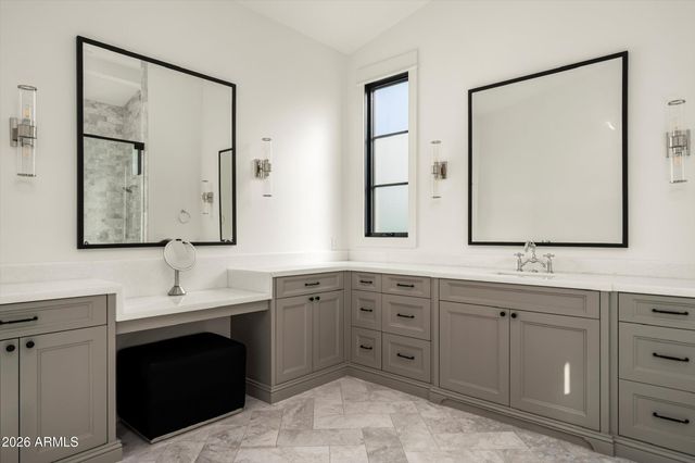 5903 E LAFAYETTE Boulevard, Phoenix, AZ 85018