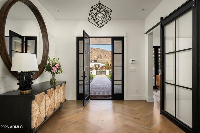 5903 E LAFAYETTE Boulevard, Phoenix, AZ 85018