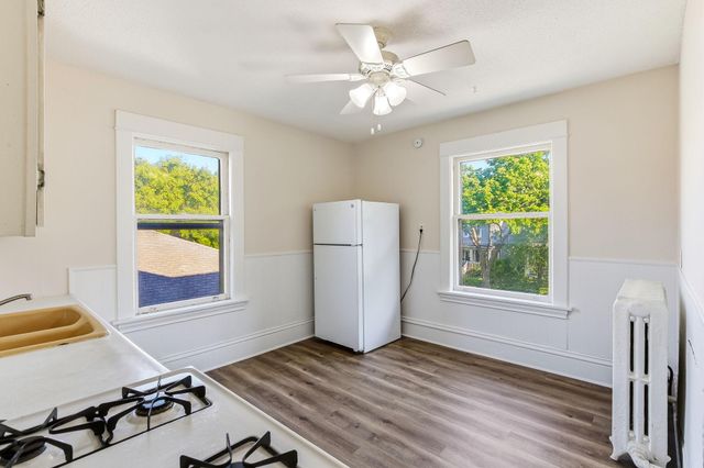 852 Ashland Avenue, Saint Paul, MN 55104