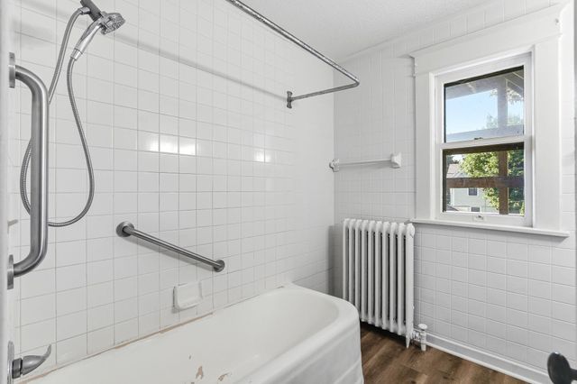 852 Ashland Avenue, Saint Paul, MN 55104