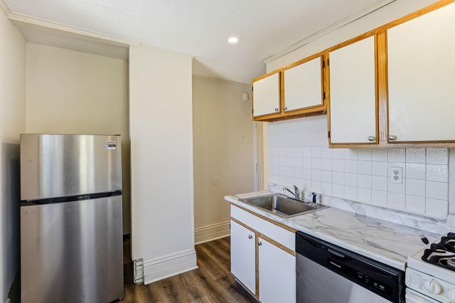 852 Ashland Avenue, Saint Paul, MN 55104