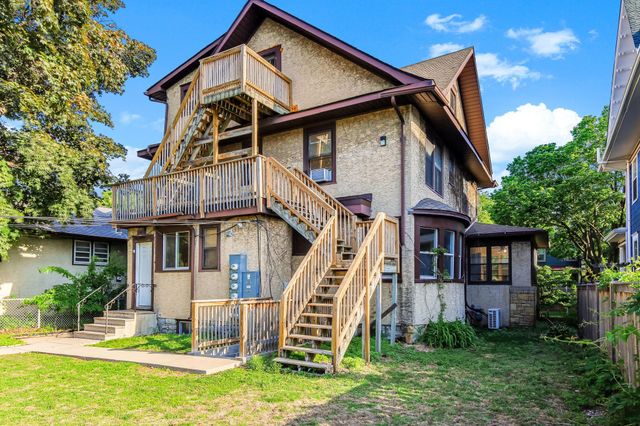 852 Ashland Avenue, Saint Paul, MN 55104