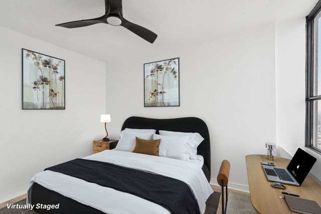 655 W Irving Park Road 4212, Chicago, IL 60613