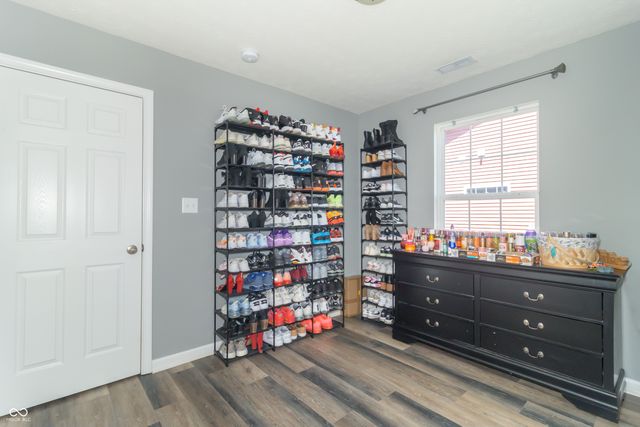 497 Haywood Drive, Greenfield, IN 46140