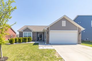 497 Haywood Drive, Greenfield, IN 46140