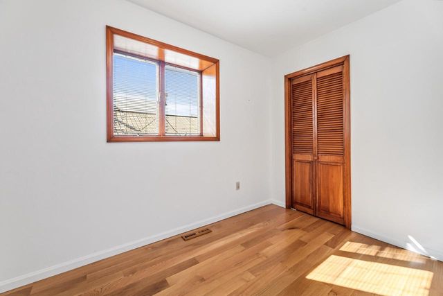 121 S Main STREET, Fountain City, WI 54629