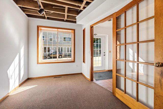 121 S Main STREET, Fountain City, WI 54629