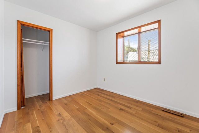 121 S Main STREET, Fountain City, WI 54629