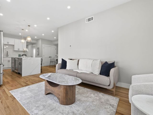 60 Stanley Street 202, Boston, MA 02125