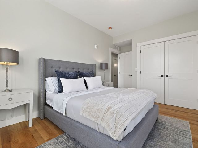 60 Stanley Street 202, Boston, MA 02125