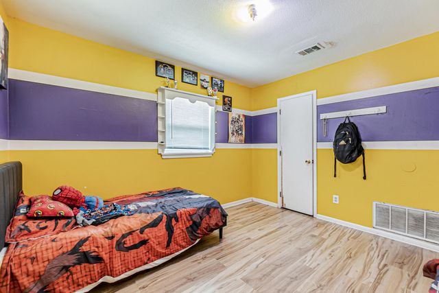 139 NW Jet Drive, Fort Walton Beach, FL 32548