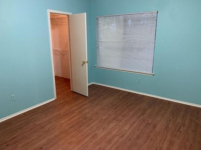 4419 Silverstone DR, Austin, TX 78744