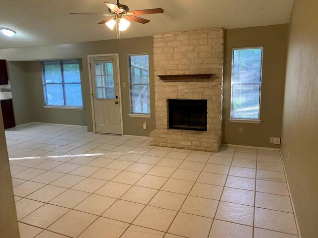 4419 Silverstone DR, Austin, TX 78744
