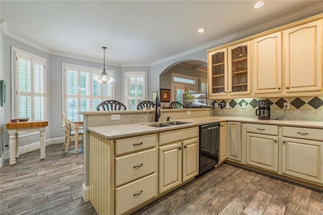 5510 Dunroven Way, Dawsonville, GA 30534
