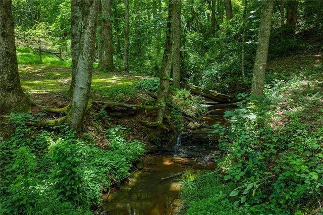 5510 Dunroven Way, Dawsonville, GA 30534