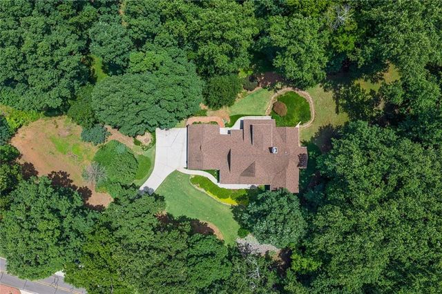5510 Dunroven Way, Dawsonville, GA 30534