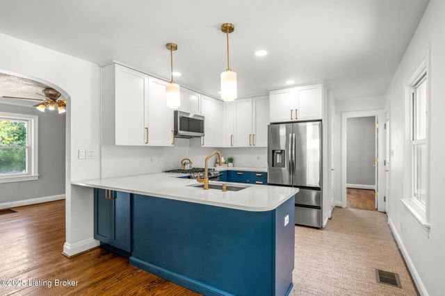 3937 Staebler Ave, Louisville, KY 40207