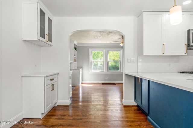 3937 Staebler Ave, Louisville, KY 40207