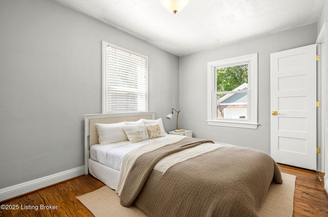 3937 Staebler Ave, Louisville, KY 40207