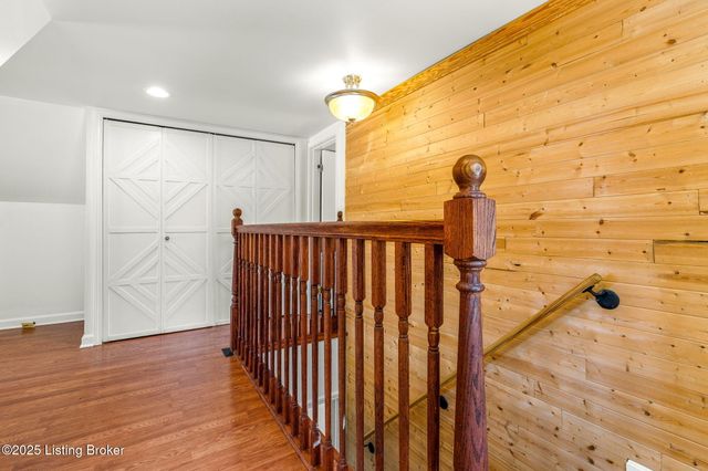 3937 Staebler Ave, Louisville, KY 40207