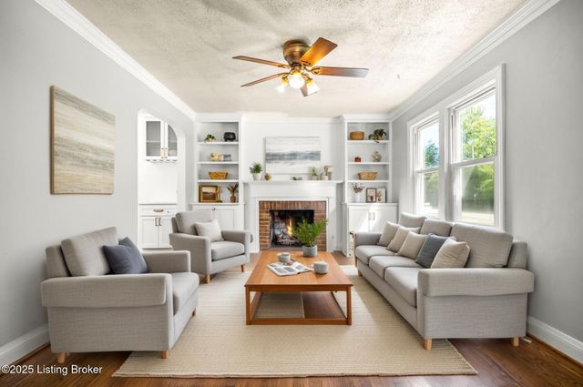 3937 Staebler Ave, Louisville, KY 40207