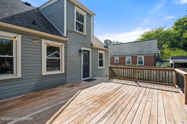 3937 Staebler Ave, Louisville, KY 40207