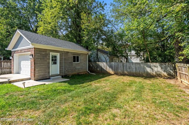 3937 Staebler Ave, Louisville, KY 40207