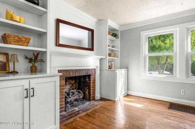 3937 Staebler Ave, Louisville, KY 40207