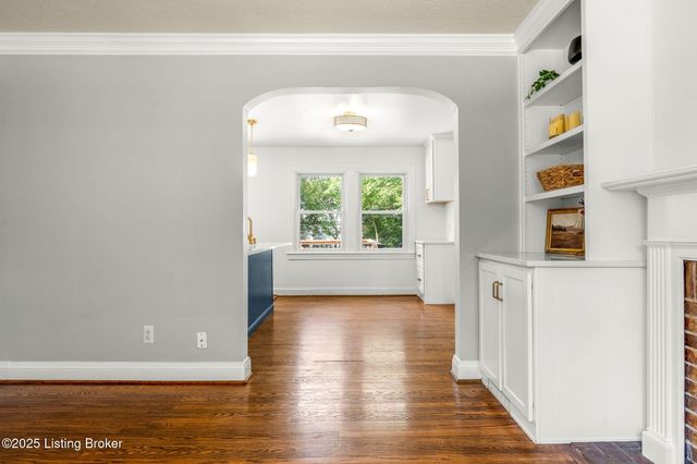 3937 Staebler Ave, Louisville, KY 40207